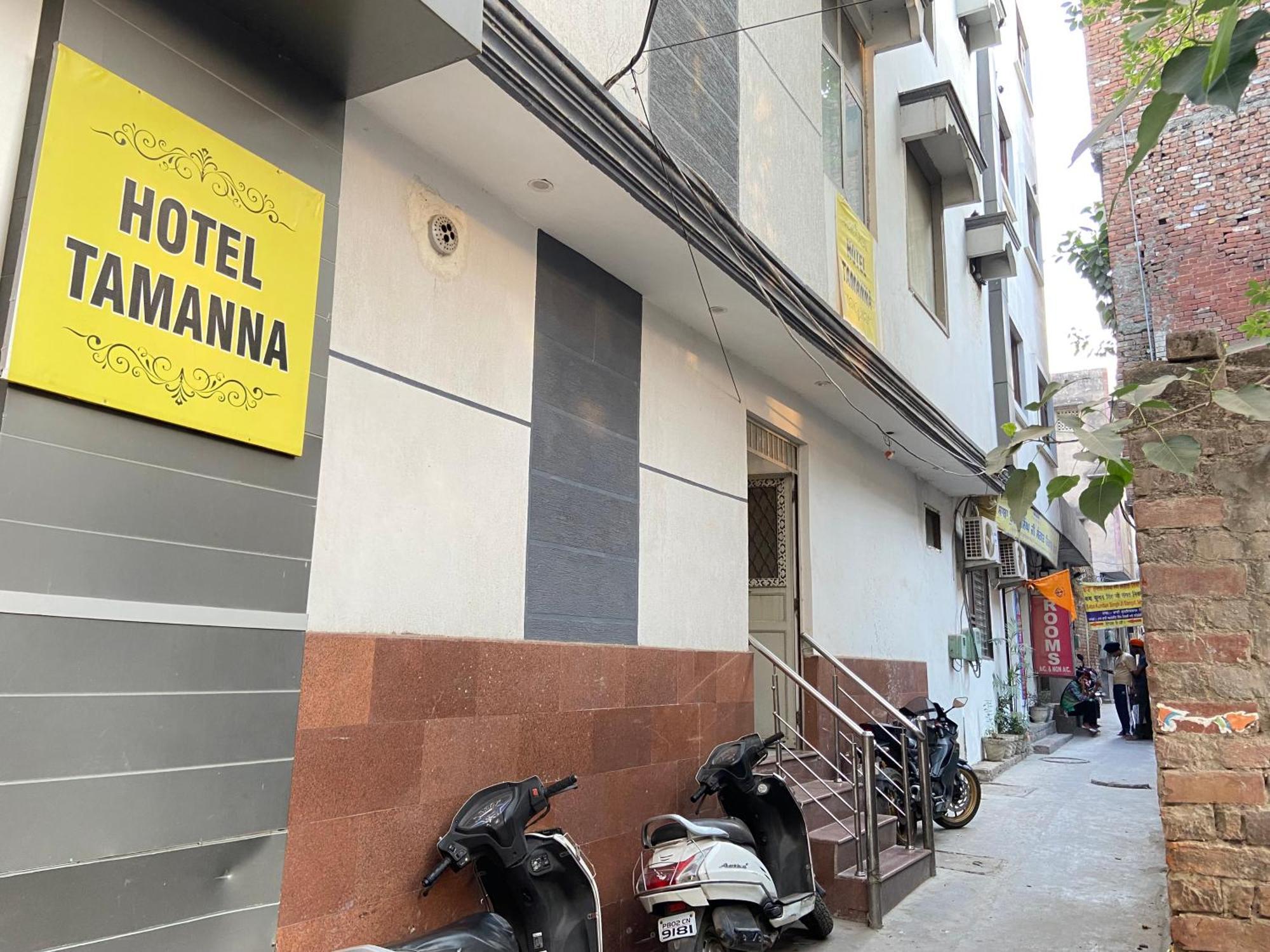 Hotel Tamanna - 50 Meter From Golden Temple Amritsar Zewnętrze zdjęcie